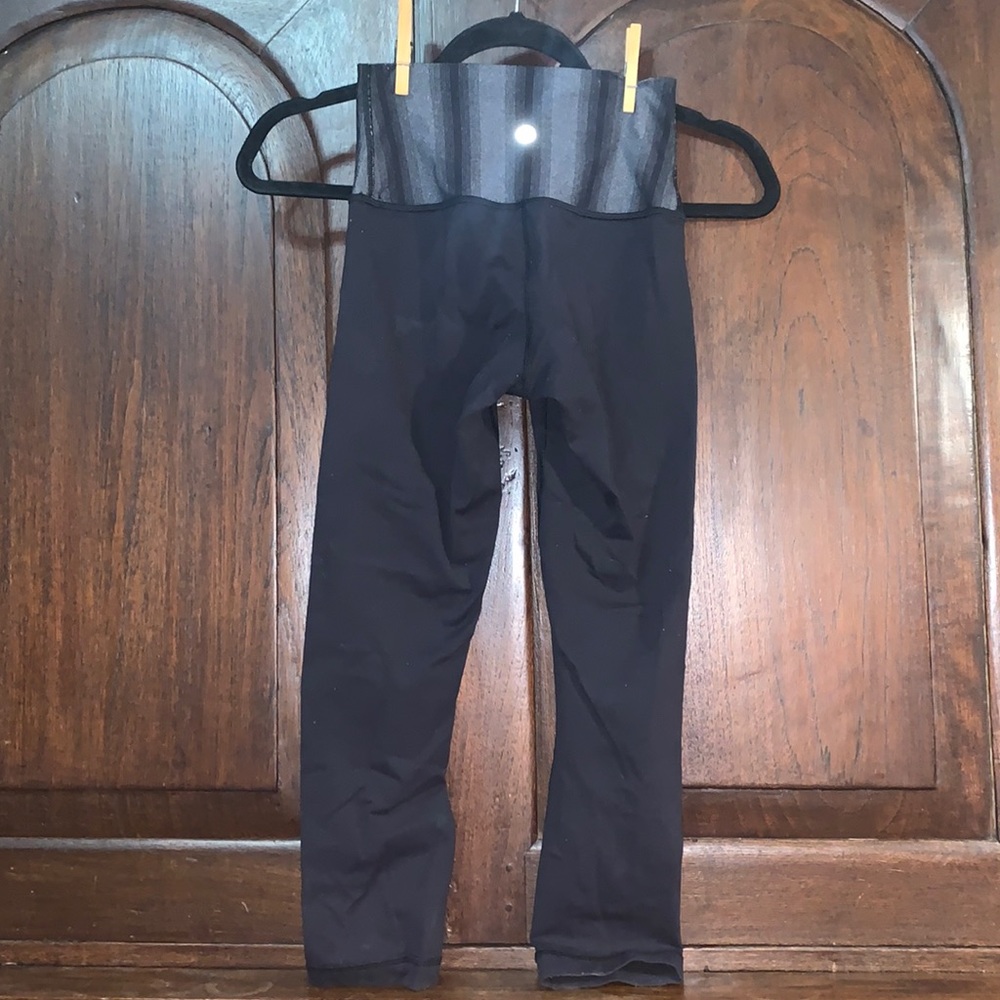 Lululemon capri leggings